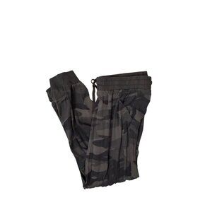 Splendid Camo joggers size large